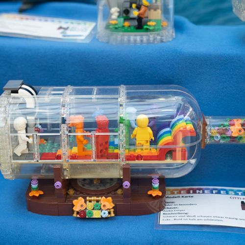 LEGO
