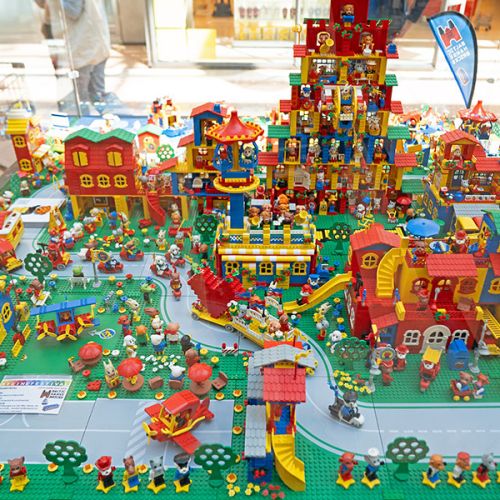 LEGO